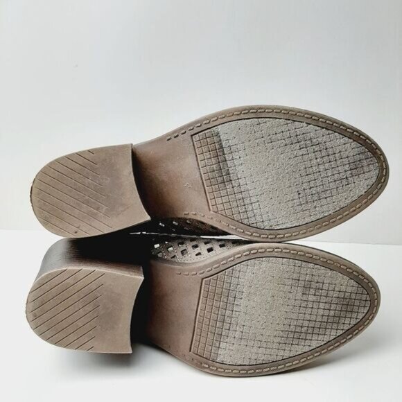 RAMPAGE / Obie Taupe Perforated Geo Slip-On Ankle Boots Booties Beige Tan Sz 10 - Picture 13 of 13